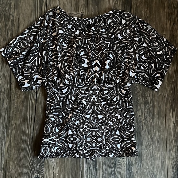 JENNIFER LOPEZ Crossover Blouse Side Tie - Picture 4 of 8